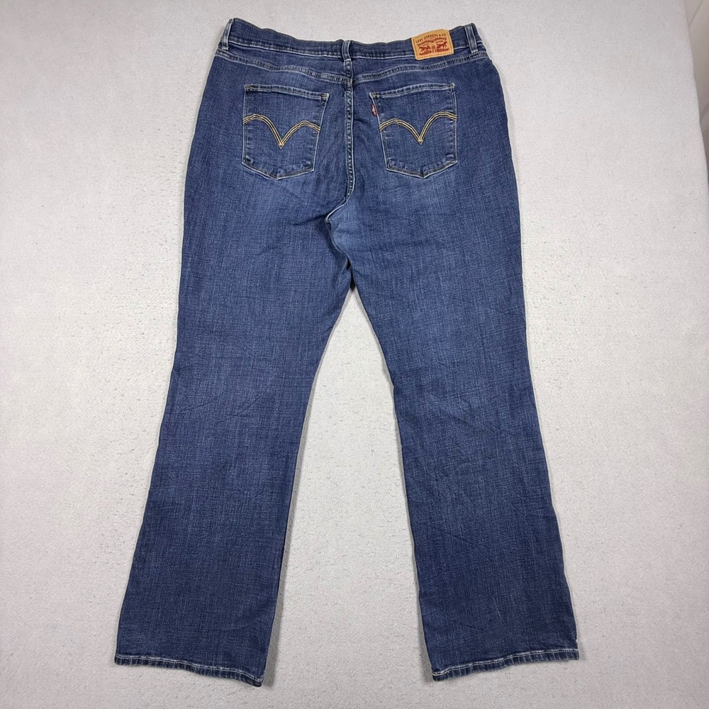 Levis Classic Bootcut Jeans Womens 16S Medium Wash Blue Denim WaterLess - Picture 3 of 11